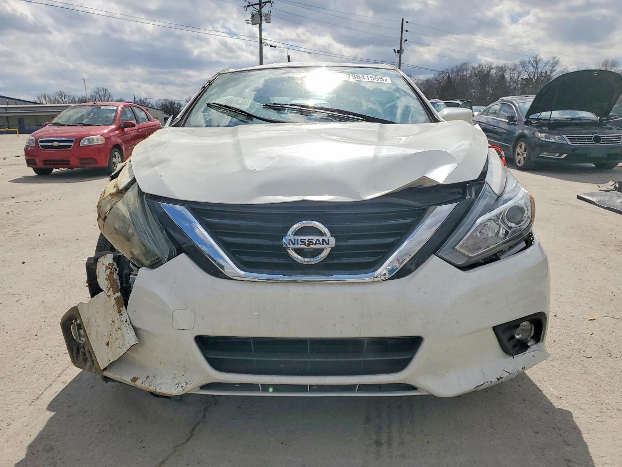 2017 NISSAN ALTIMA 2.5 SR photo 9