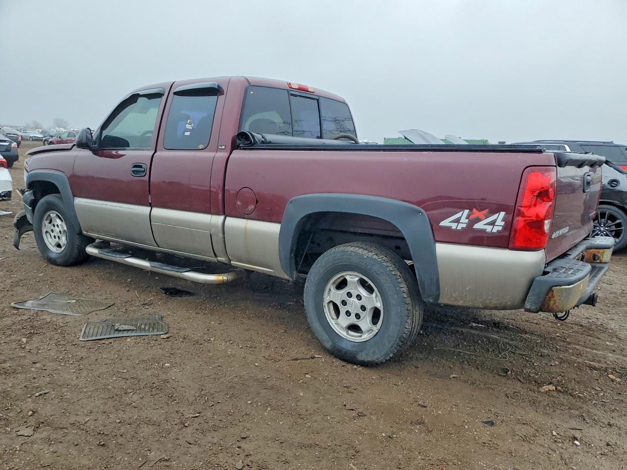 2003 CHEVROLET SILVERADO K1500 photo 2