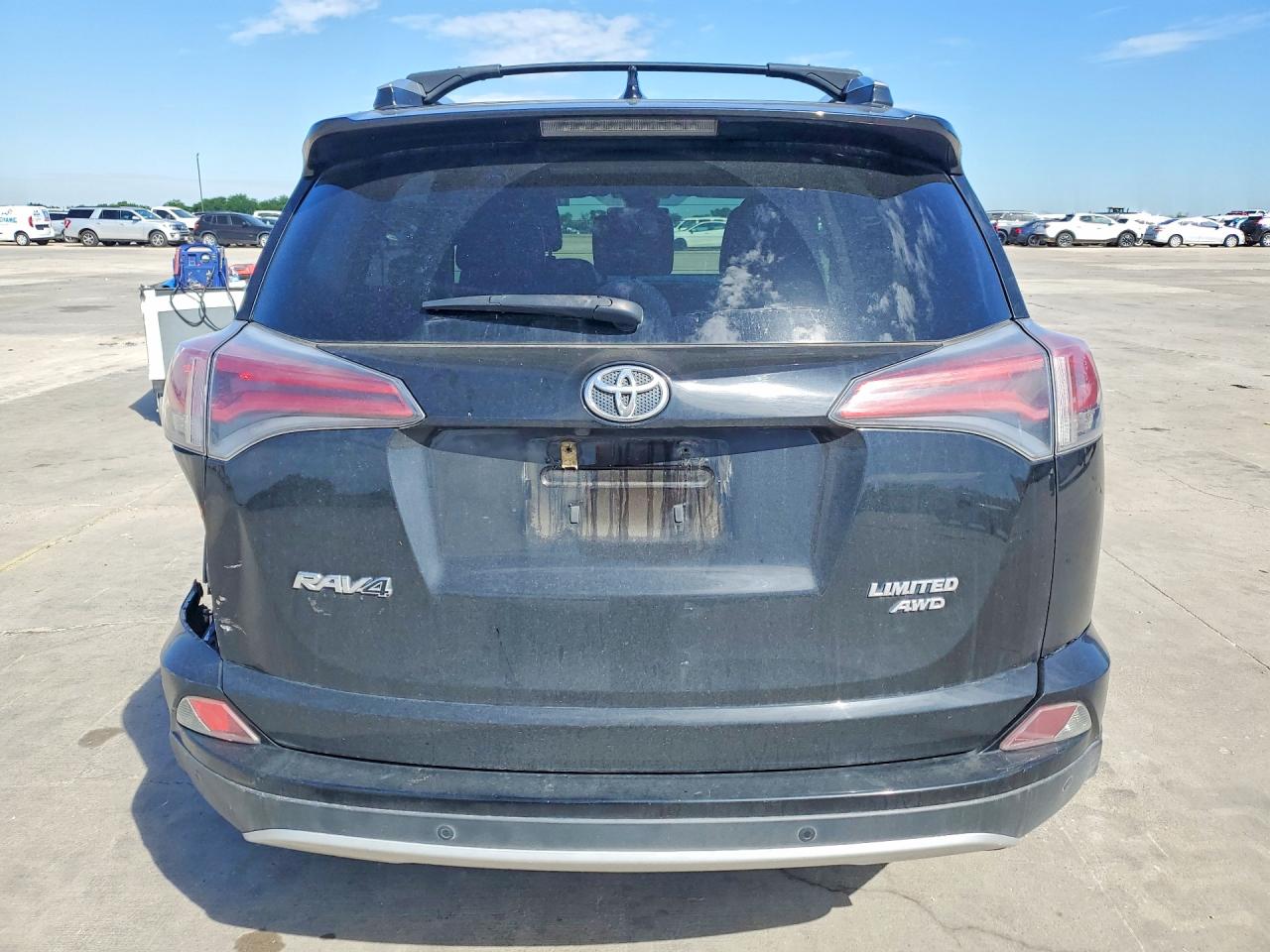 2016 TOYOTA RAV4 LIMITED photo 11