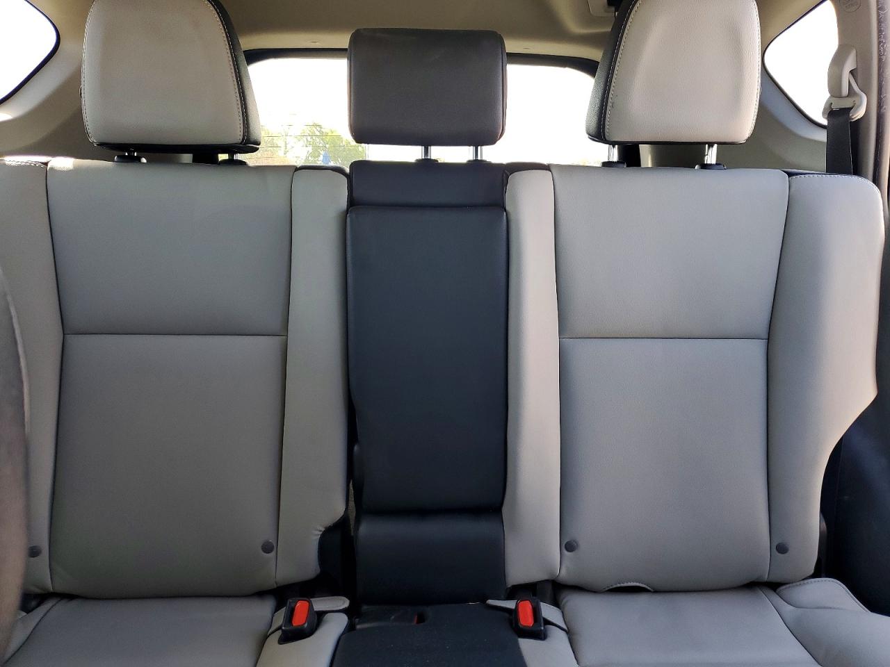 2016 TOYOTA RAV4 LIMITED photo 19