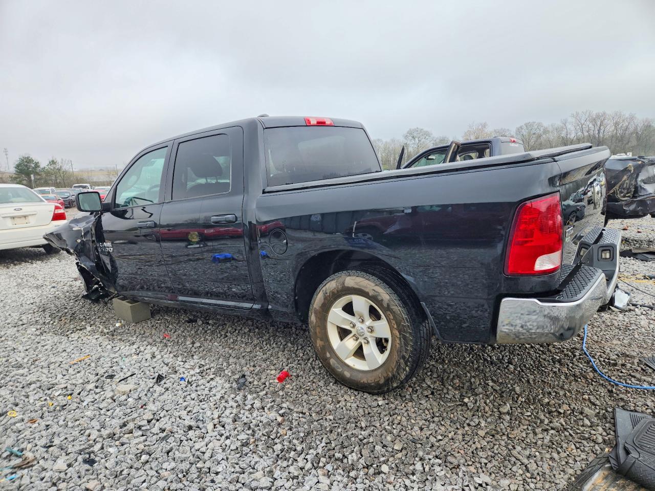 2022 RAM 1500 CLASSIC SLT photo 4