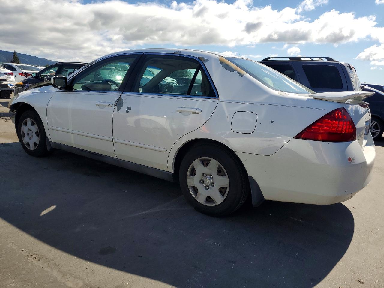2006 HONDA ACCORD LX photo 4