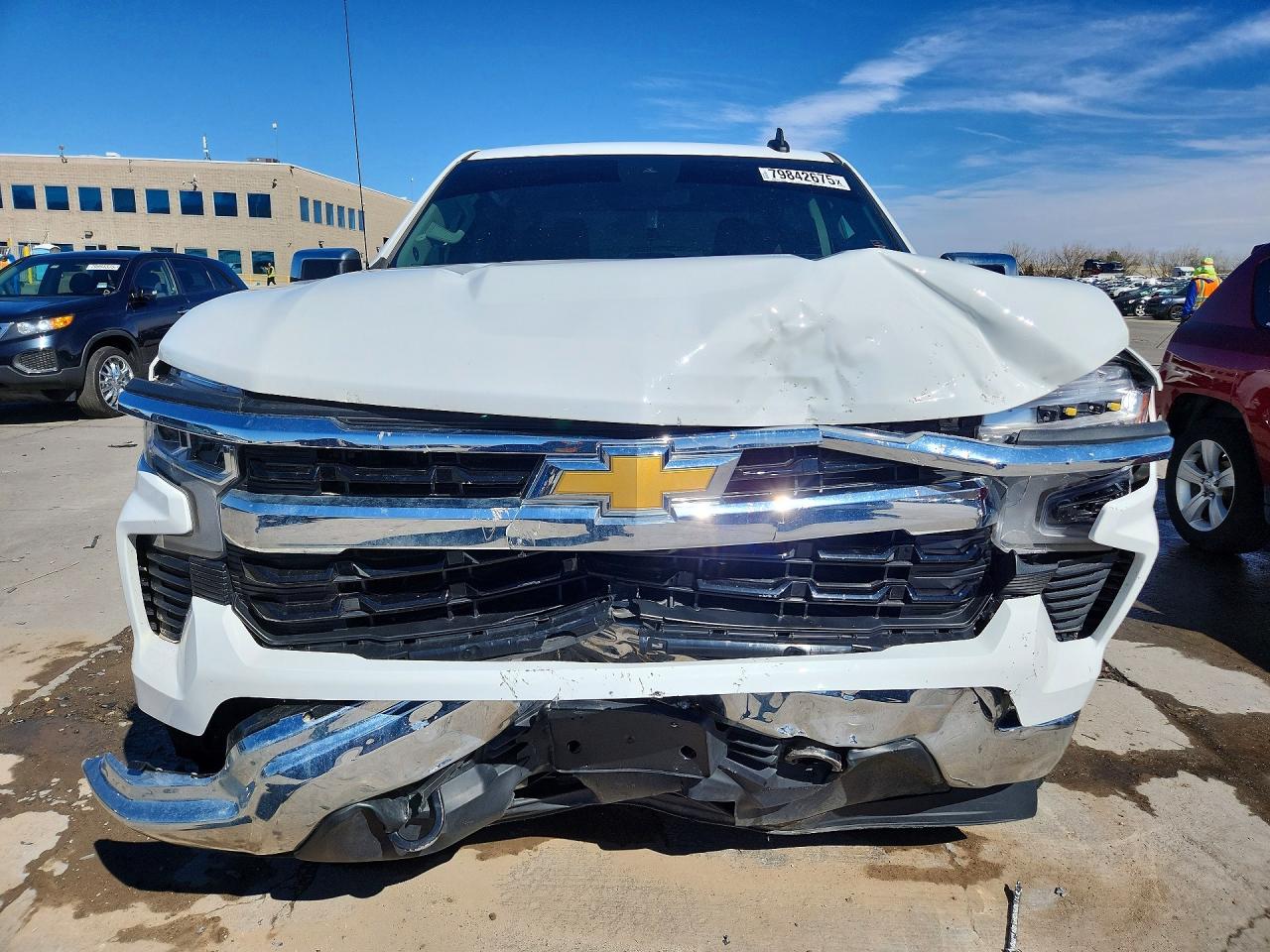 2024 CHEVROLET SILVERADO K1500 LT photo 13