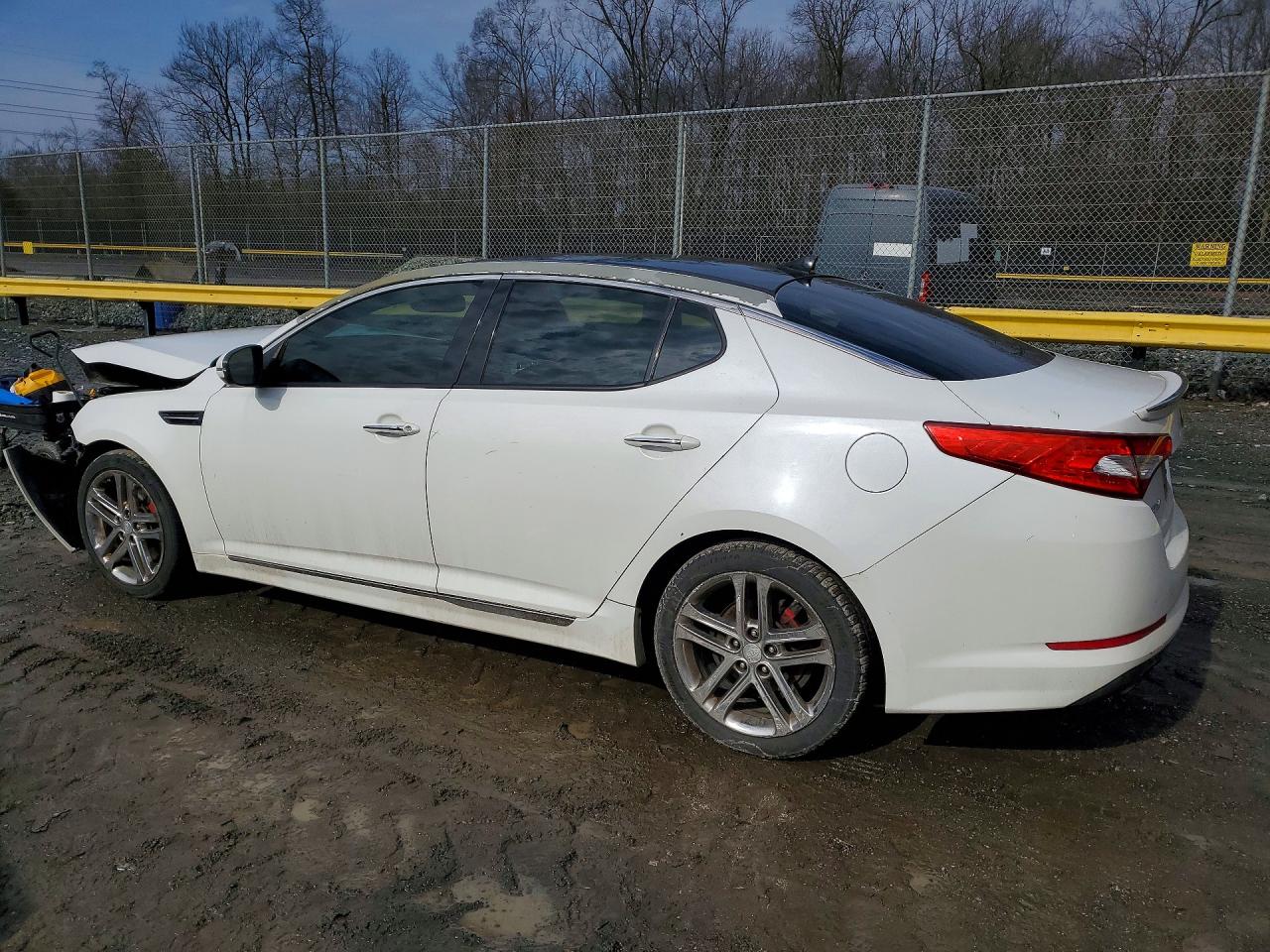 2013 KIA OPTIMA SX photo 3