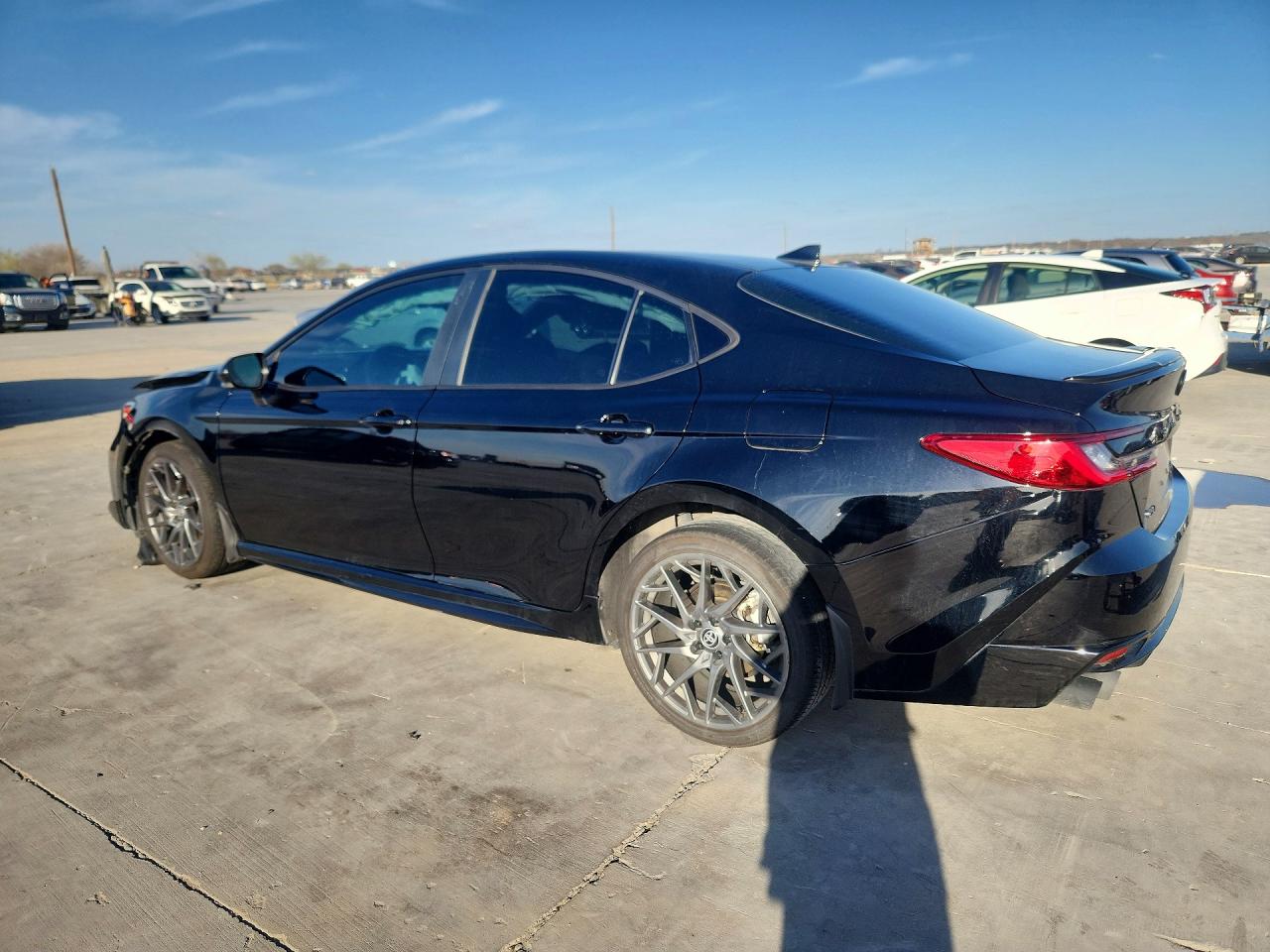 2025 TOYOTA CAMRY XSE photo 3