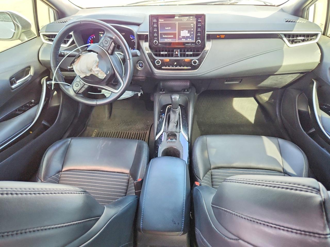 2020 TOYOTA COROLLA XSE photo 22