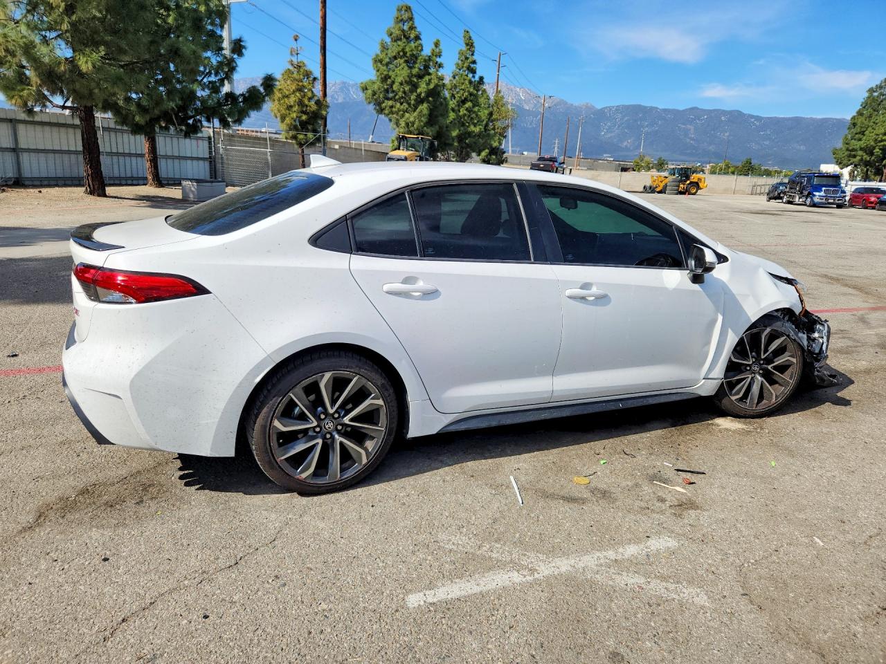 2020 TOYOTA COROLLA XSE photo 7