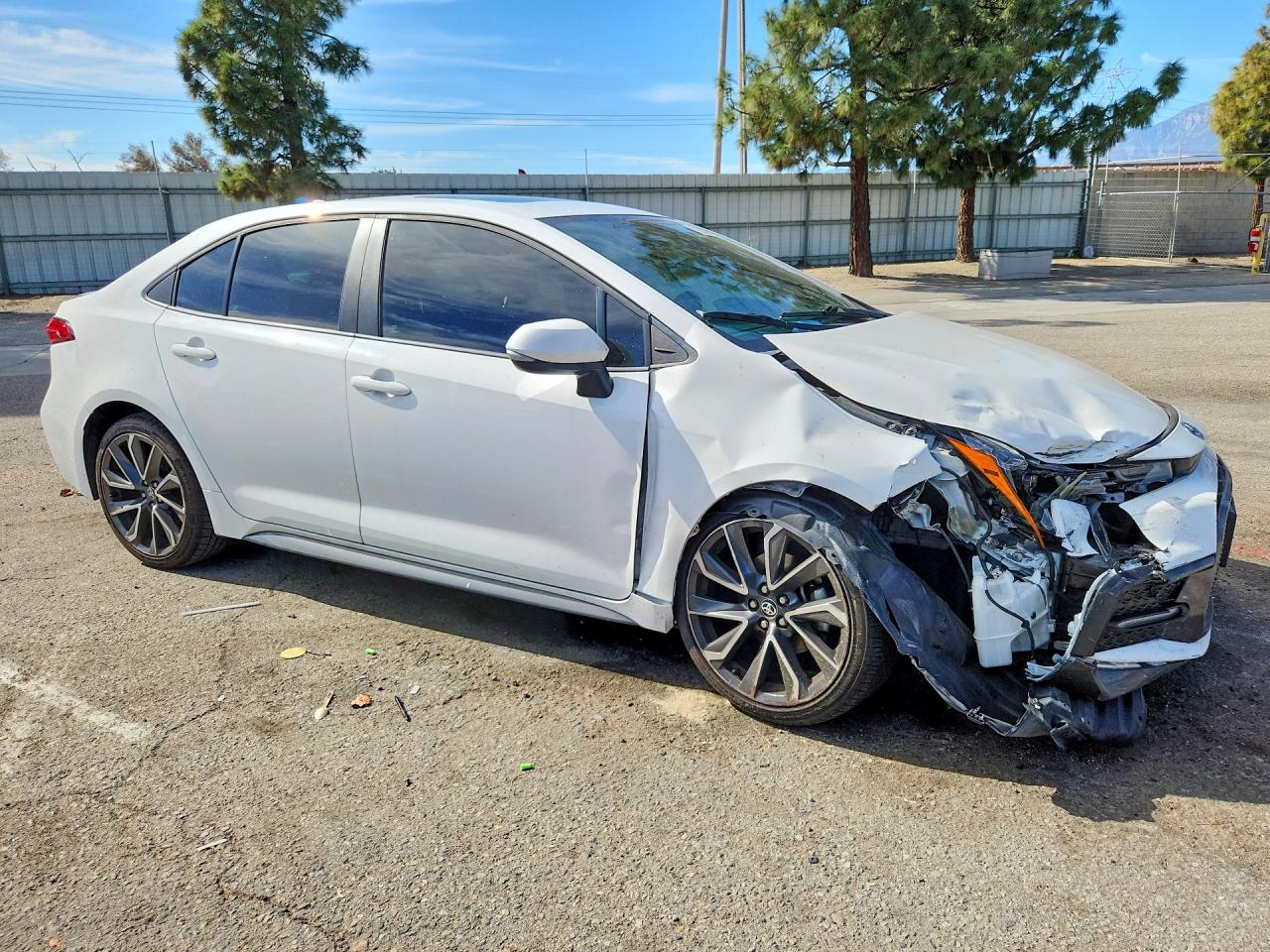 2020 TOYOTA COROLLA XSE photo 10