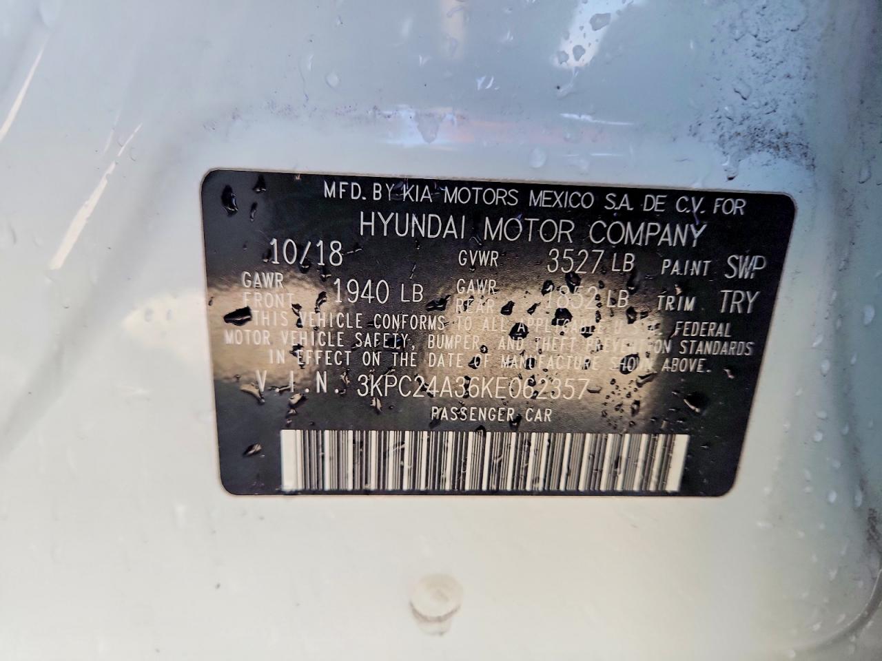 2019 HYUNDAI ACCENT SE photo 37