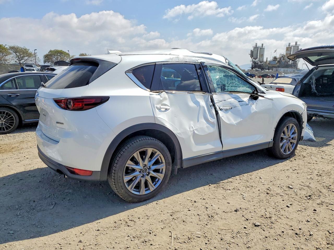 2020 MAZDA CX-5 GRAND TOURING RESERVE photo 3