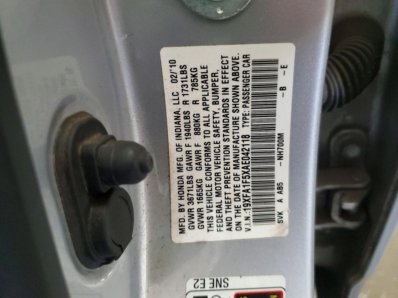 2010 HONDA CIVIC LX photo 25