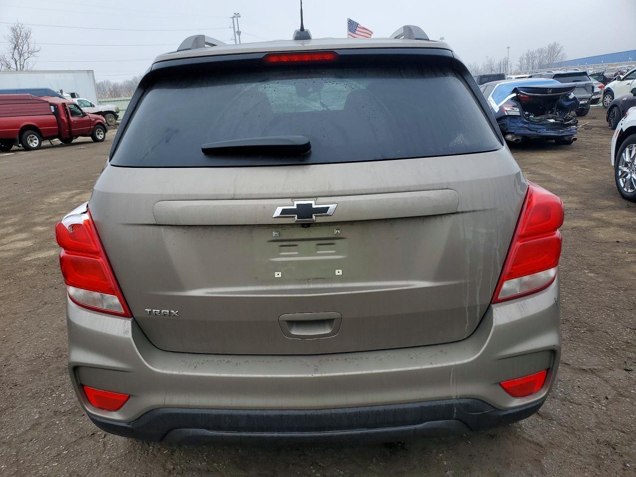 2021 CHEVROLET TRAX 1LT photo 11