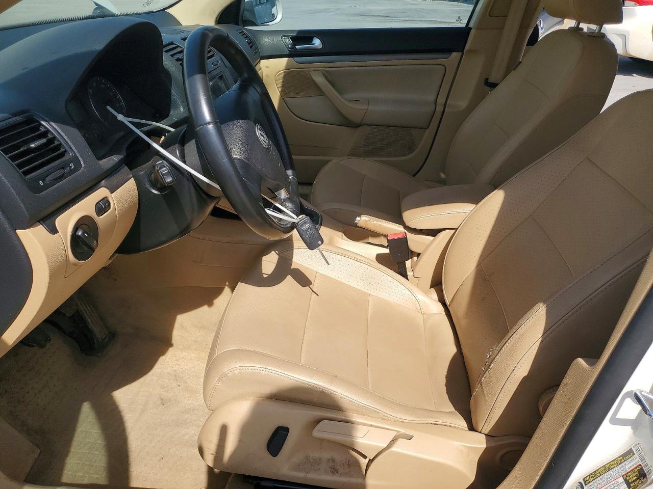 2009 VOLKSWAGEN JETTA SE photo 7