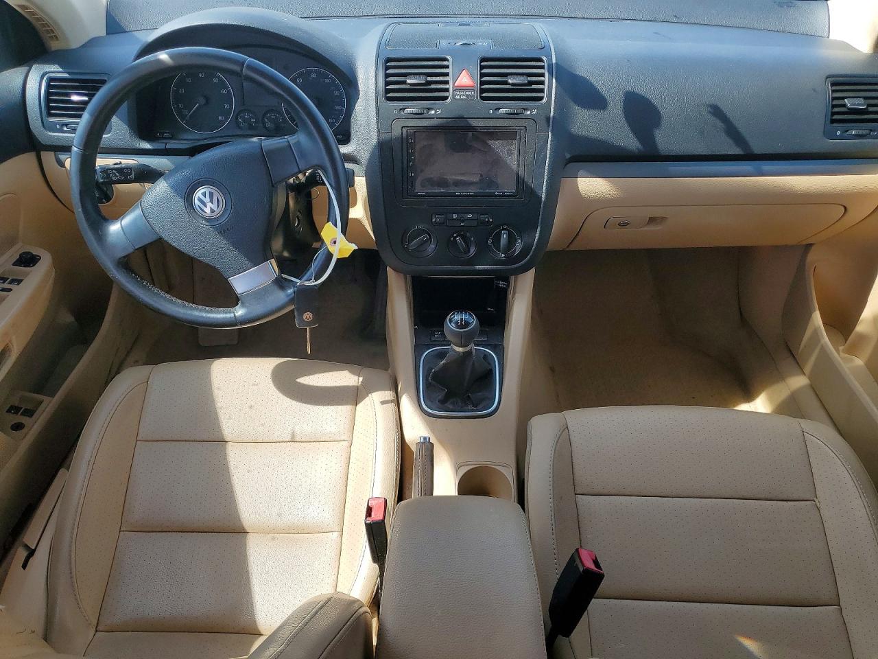 2009 VOLKSWAGEN JETTA SE photo 8