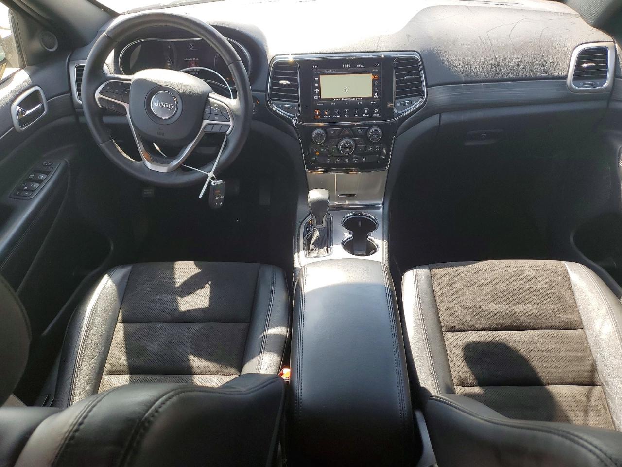 2022 JEEP GRAND CHEROKEE LAREDO E photo 8