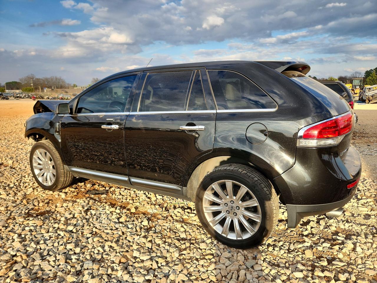 2015 LINCOLN TOWNHOUSE MKX photo 4