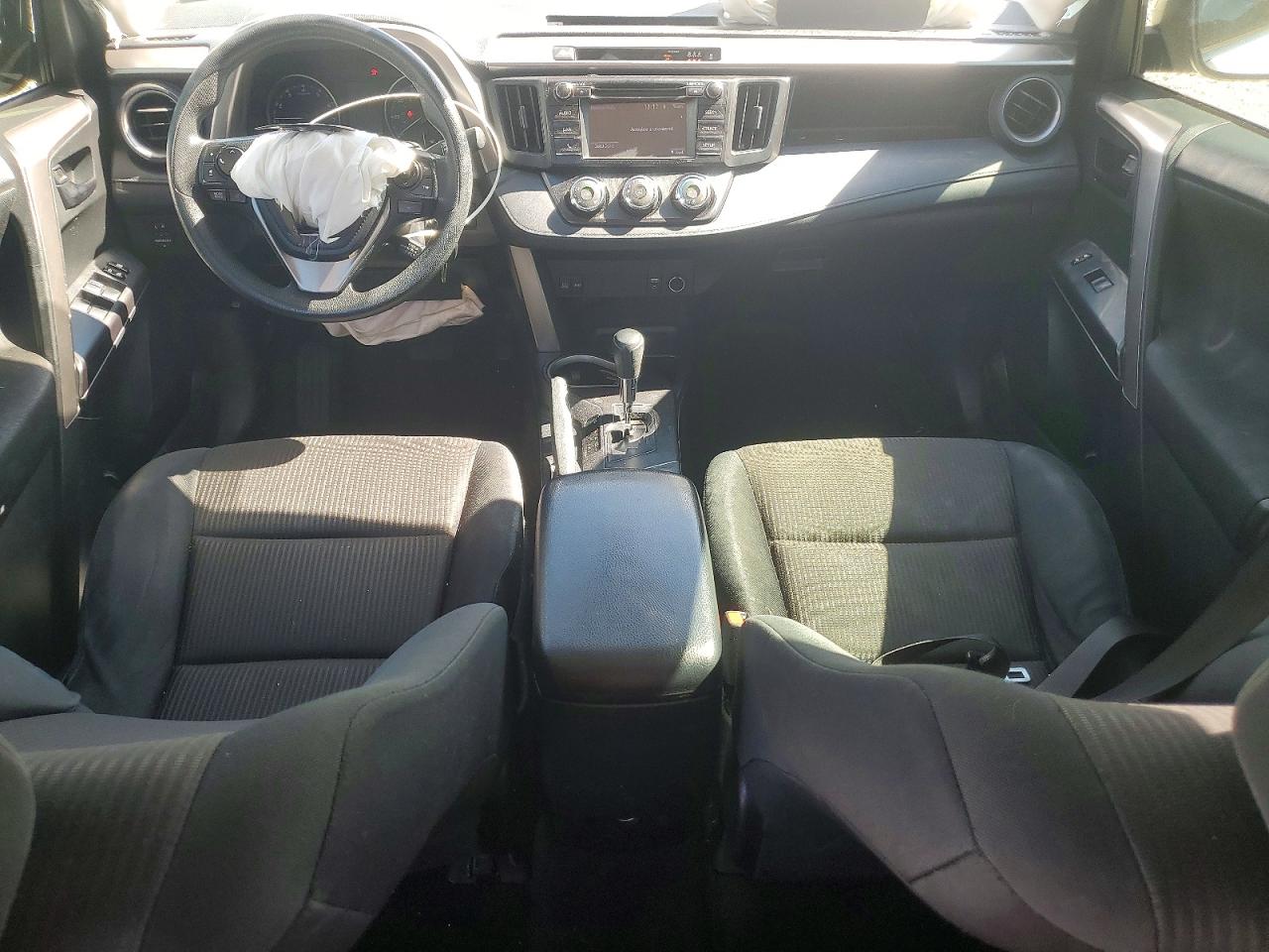 2017 TOYOTA RAV4 LE photo 15