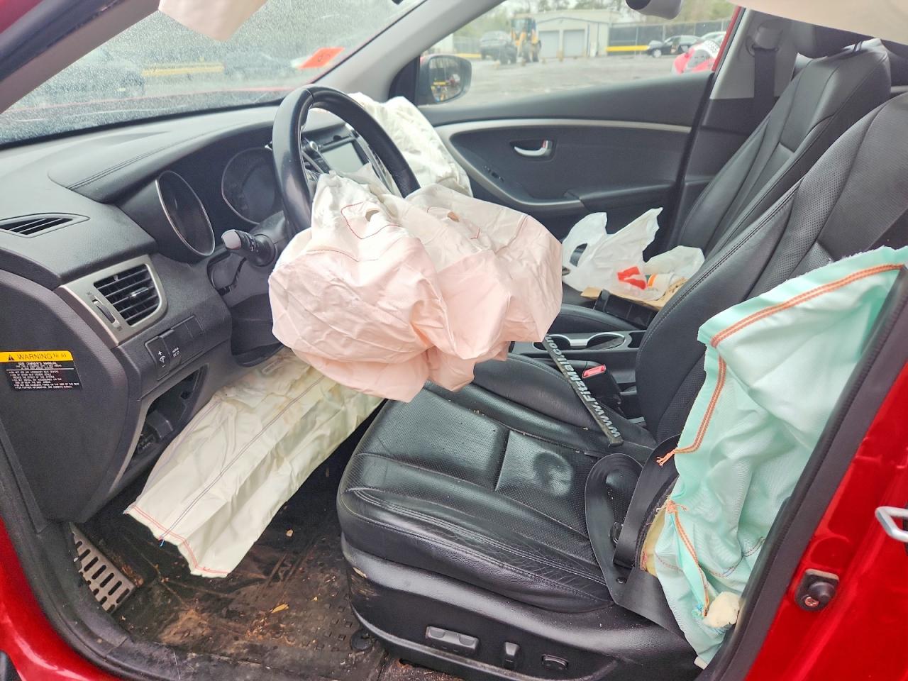 2013 HYUNDAI ELANTRA GT BASE photo 13