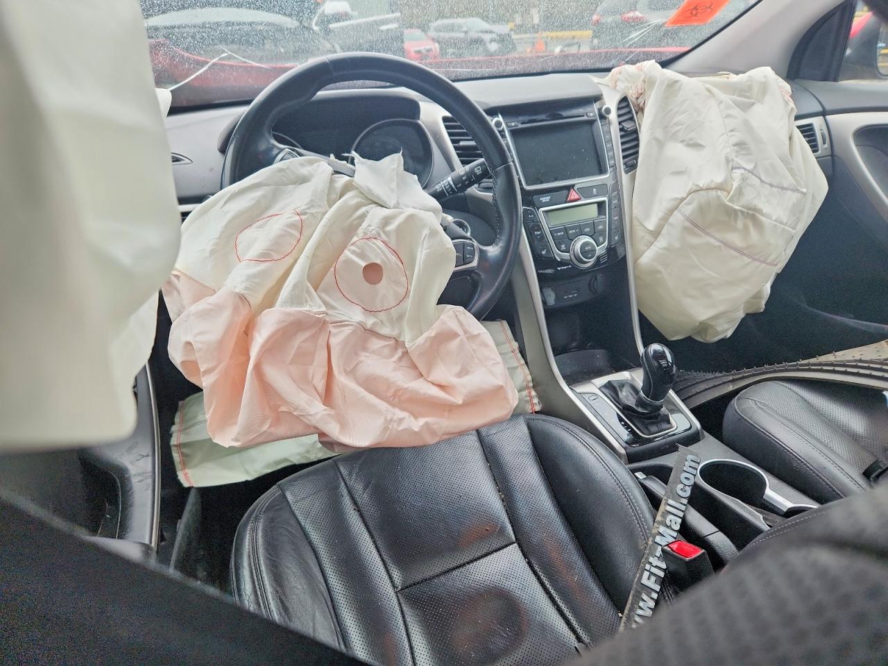 2013 HYUNDAI ELANTRA GT BASE photo 15