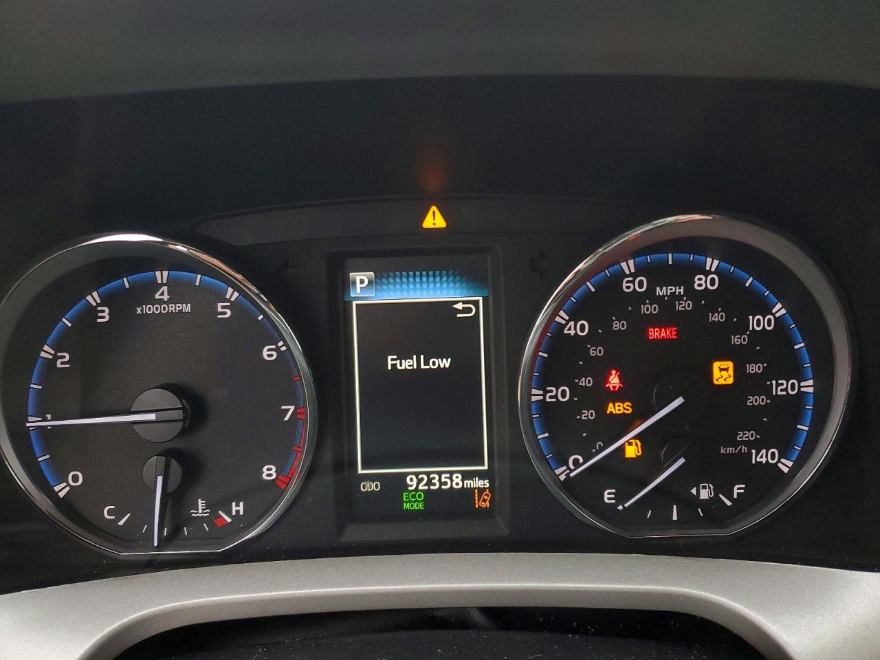 2018 TOYOTA RAV4 LIMITED photo 17
