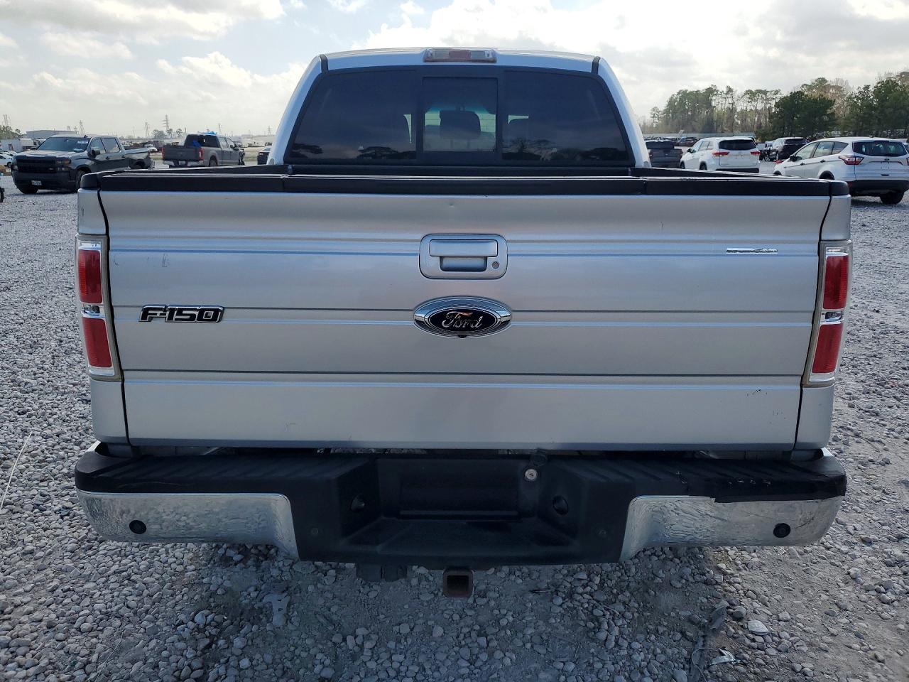 2013 FORD F150 SUPERCREW photo 16