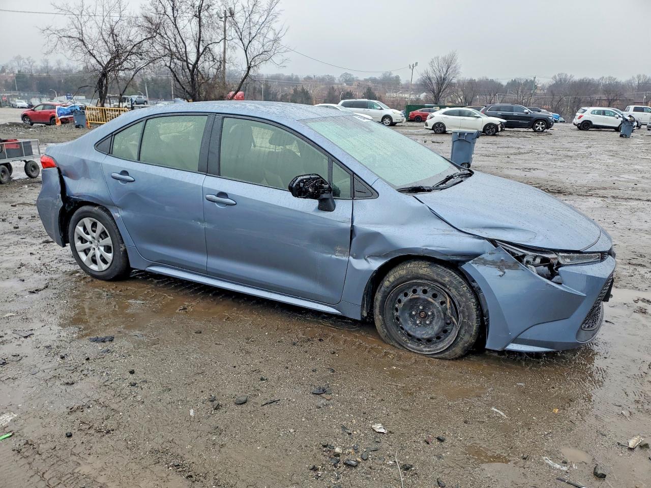 2021 TOYOTA COROLLA LE photo 4
