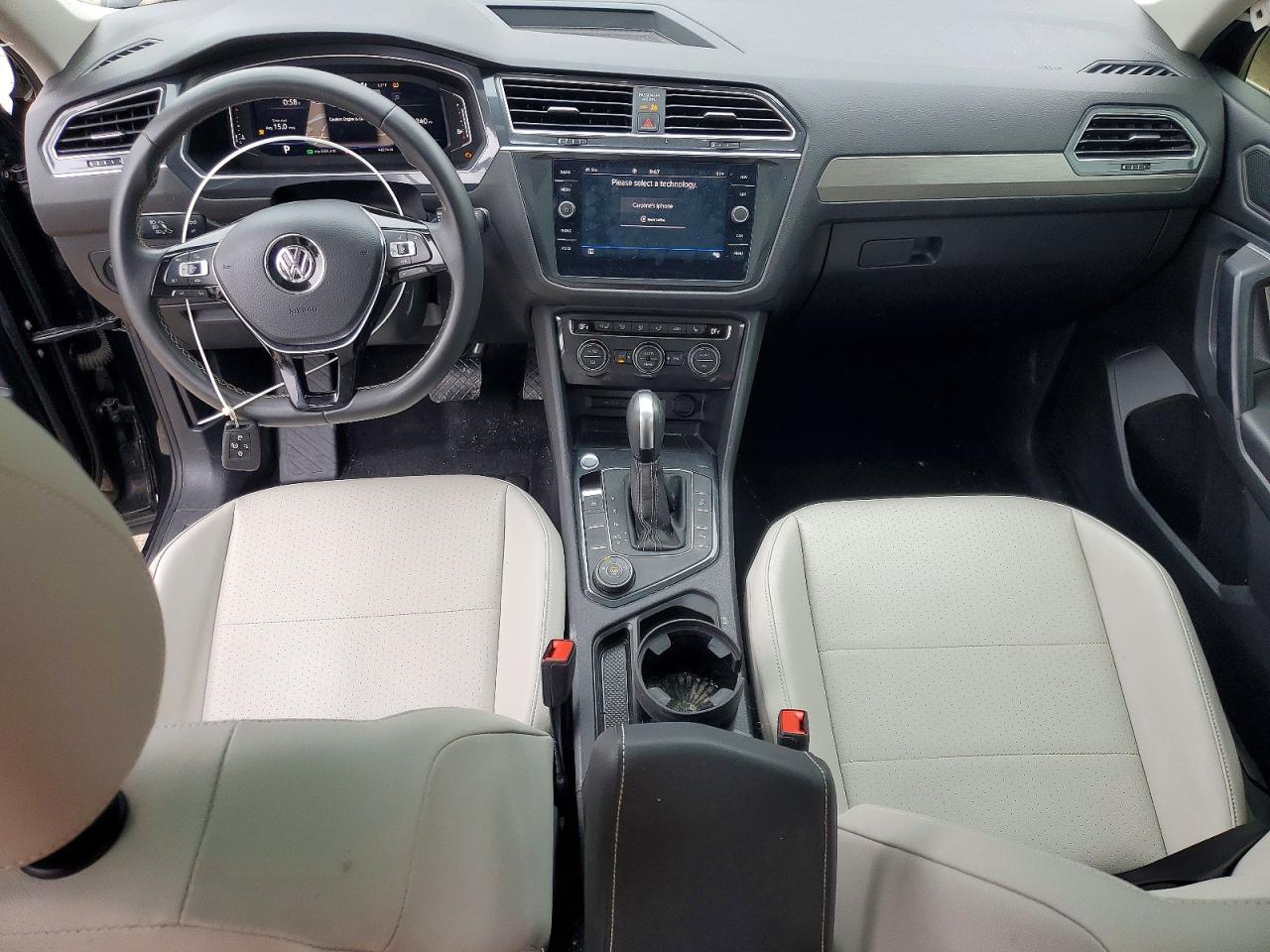 2021 VOLK TIGUAN SE photo 15