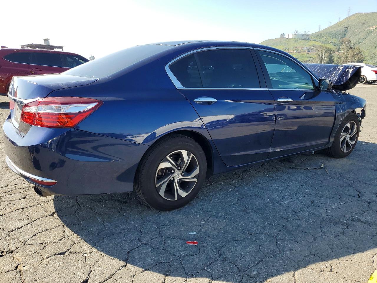 2017 HONDA ACCORD LX photo 3
