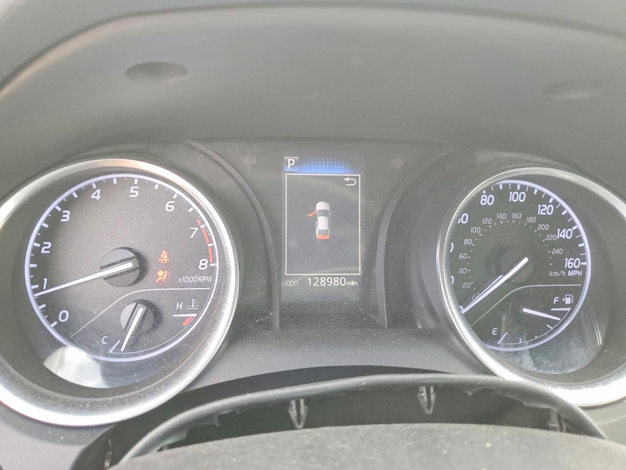 2018 TOYOTA CAMRY LE photo 9