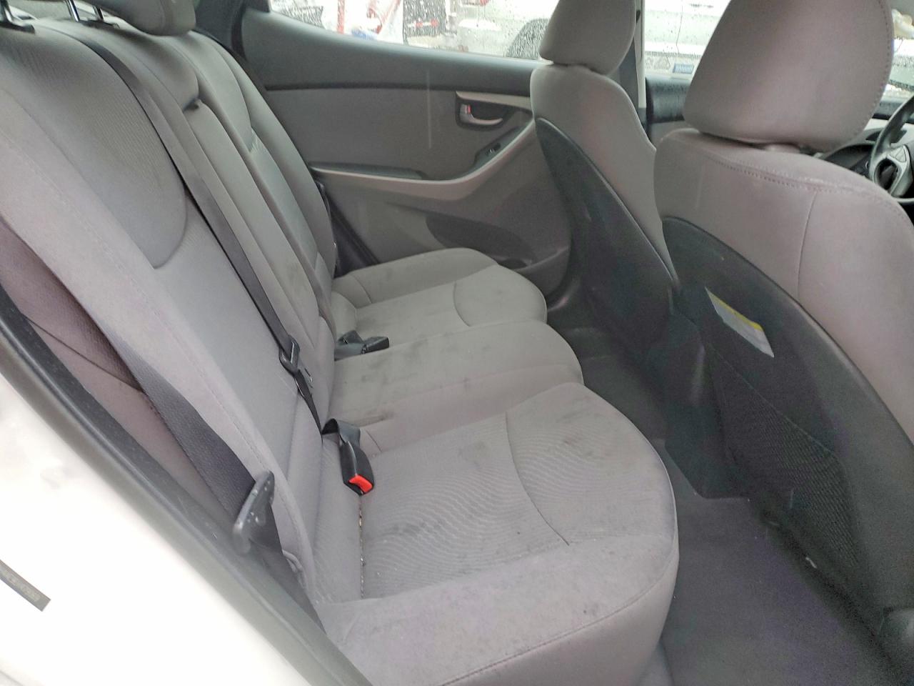 2014 HYUNDAI ELANTRA SE photo 10