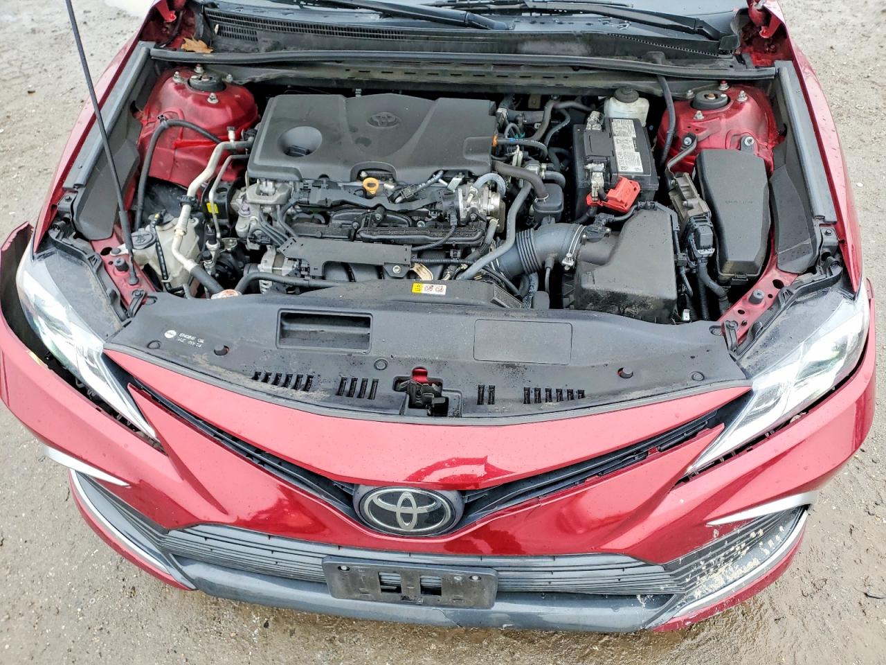 2022 TOYOTA CAMRY LE photo 21