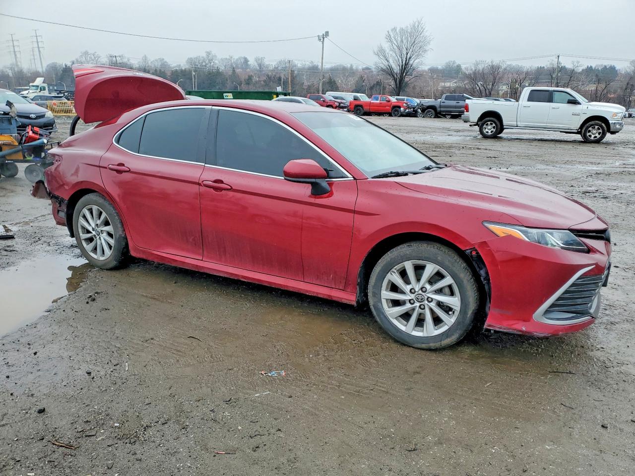 2022 TOYOTA CAMRY LE photo 7