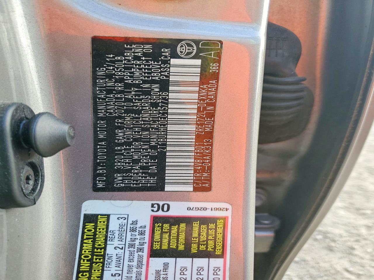 2014 TOYOTA COROLLA LE photo 37