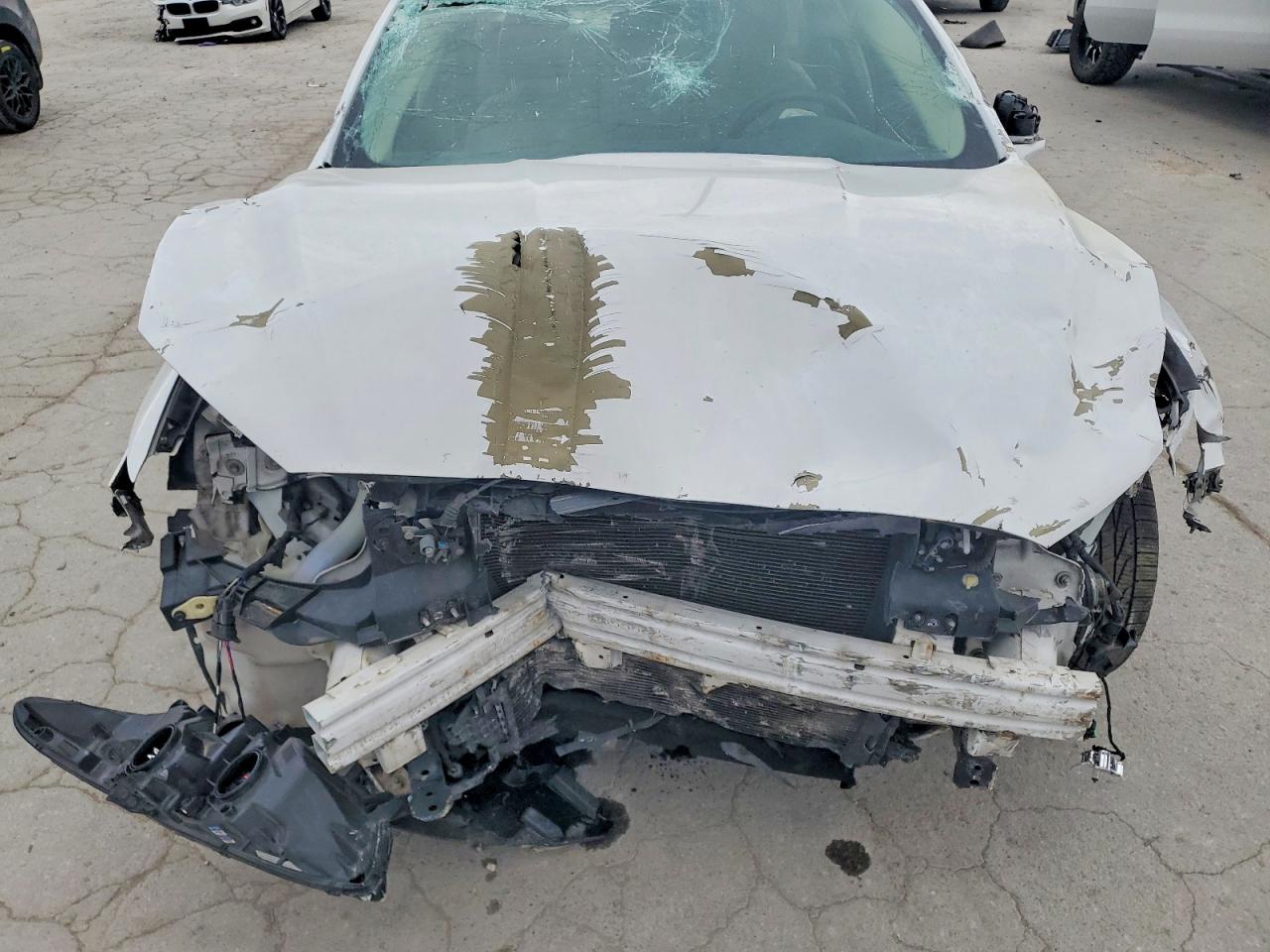 2014 FORD FUSION SE photo 11