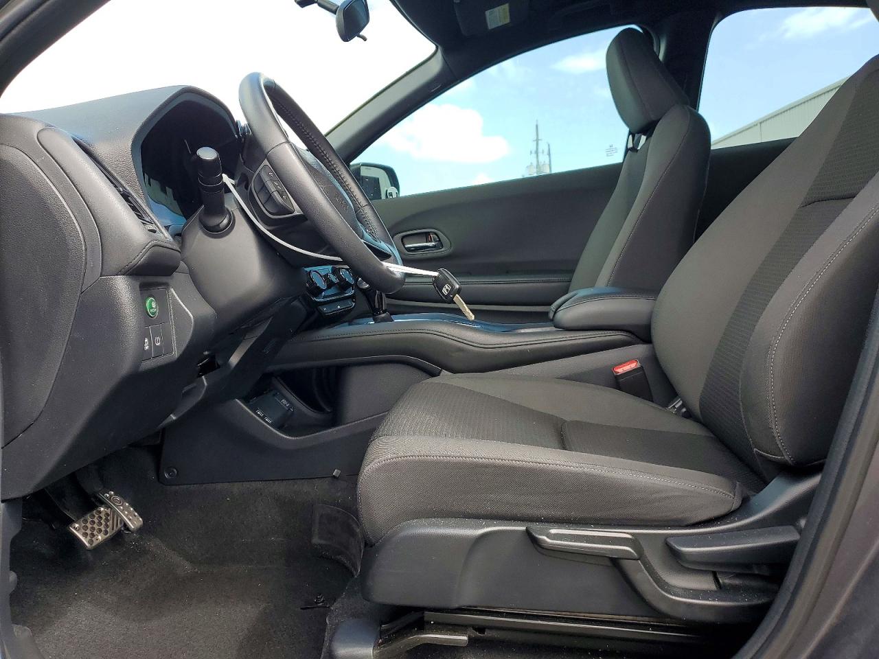 2019 HONDA HR-V SPORT photo 13