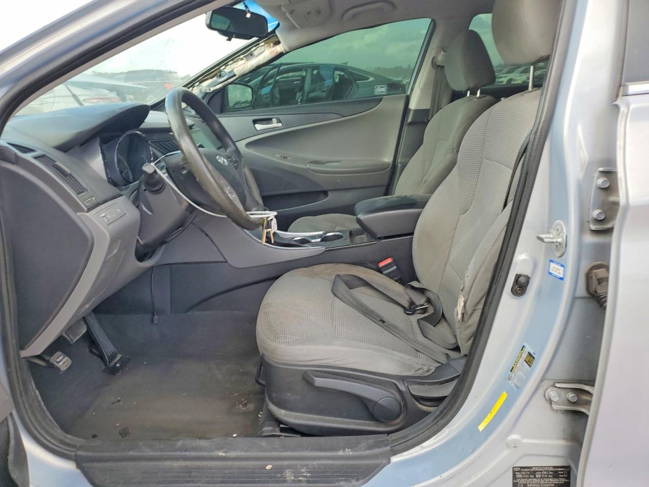 2014 HYUNDAI SONATA photo 7