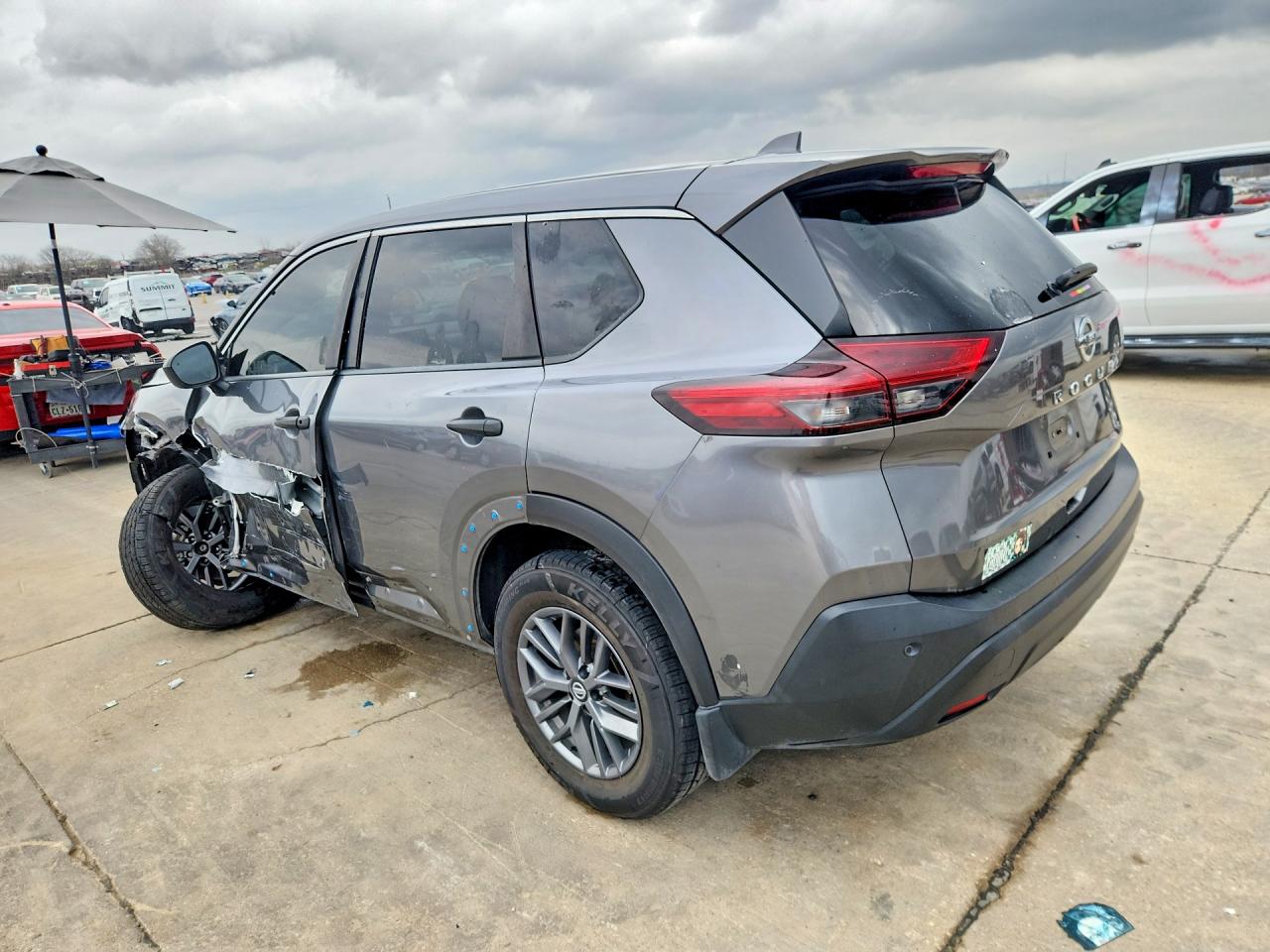 2021 NISSAN ROGUE S photo 3