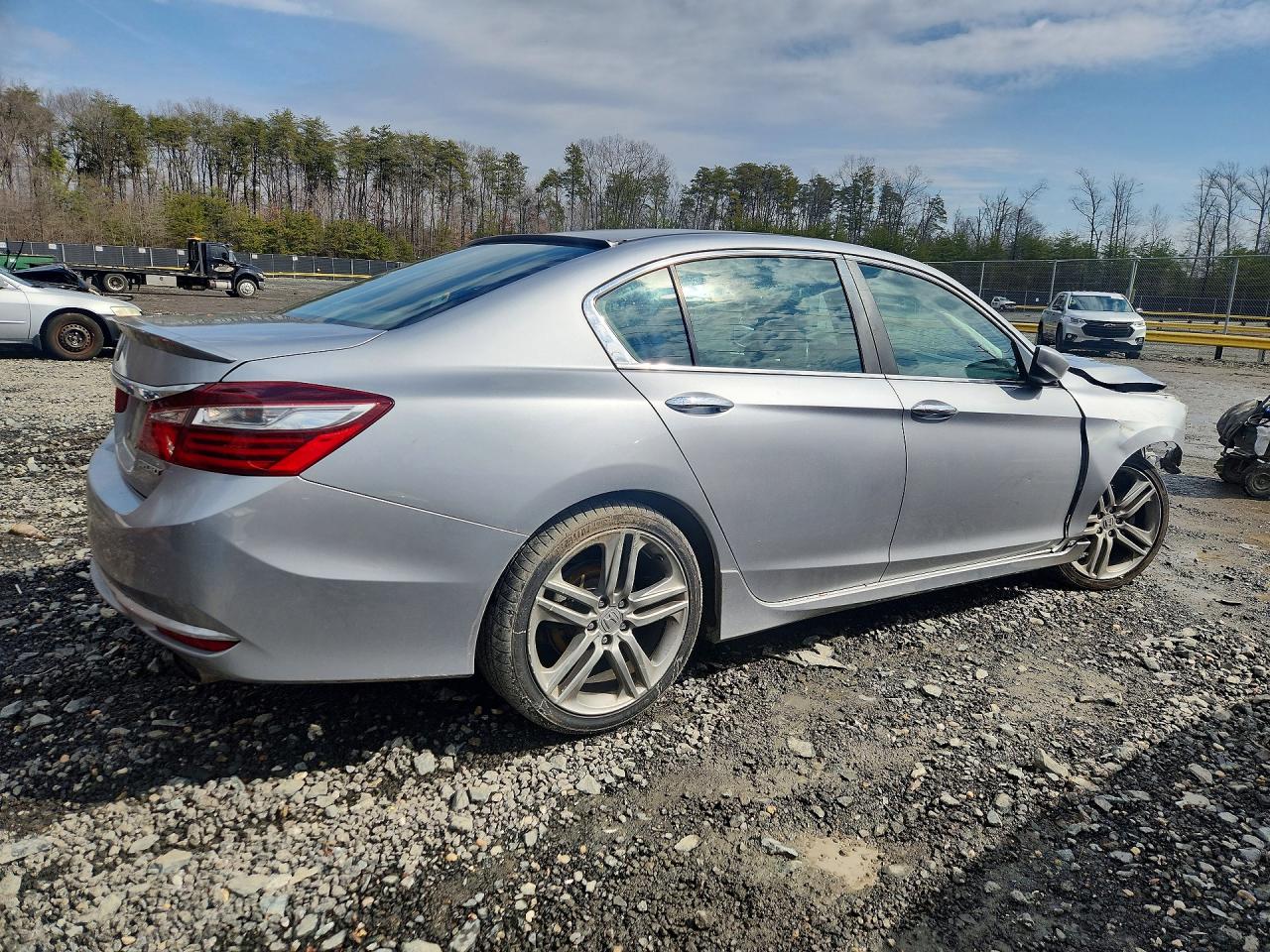 2017 HONDA ACCORD SPORT photo 5