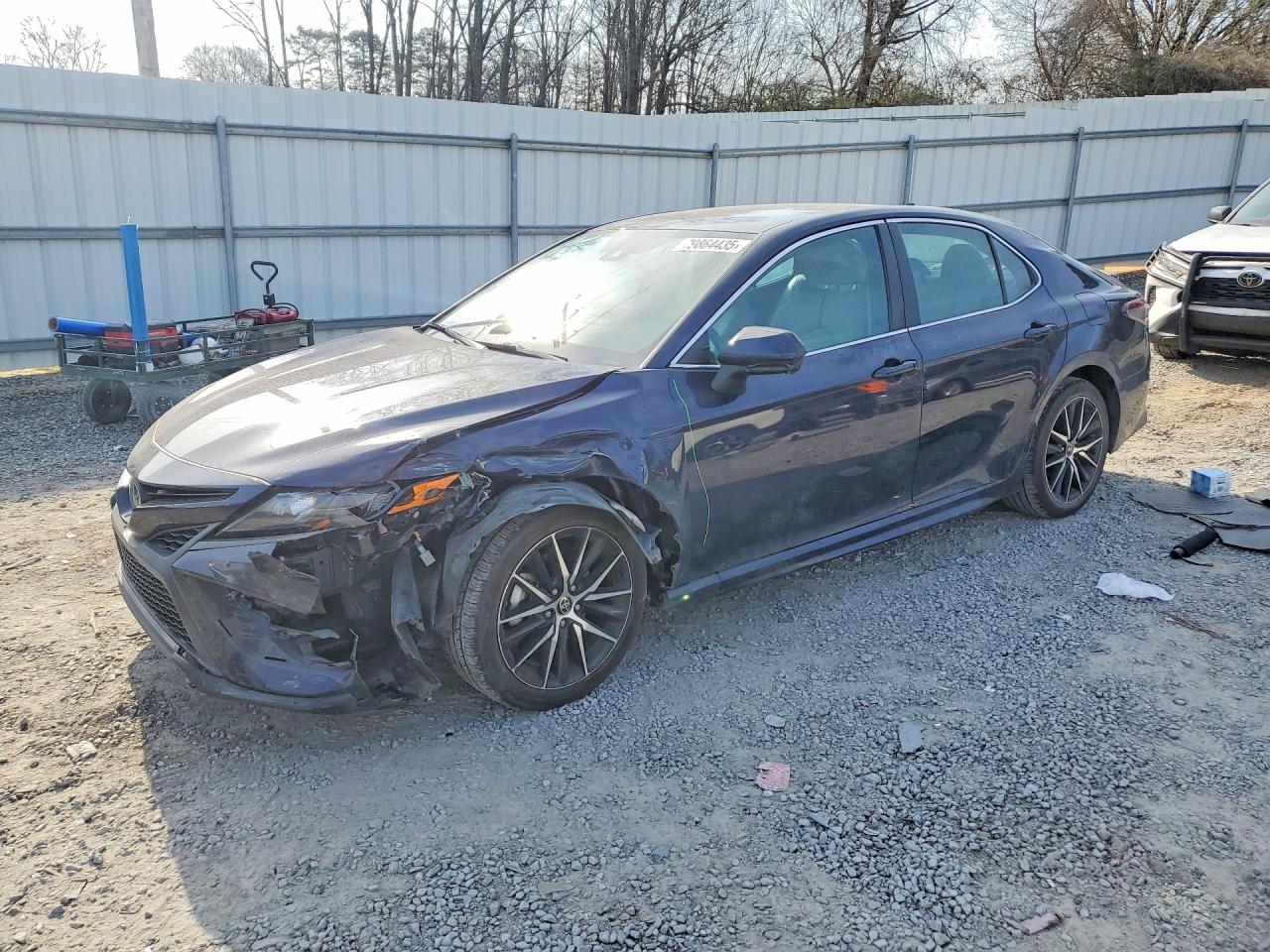 2022 TOYOTA CAMRY