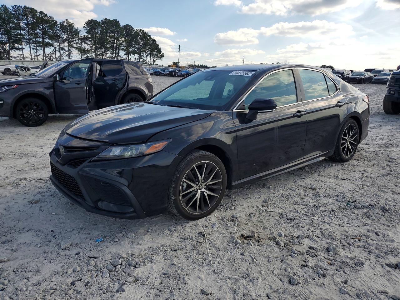 2023 TOYOTA CAMRY
