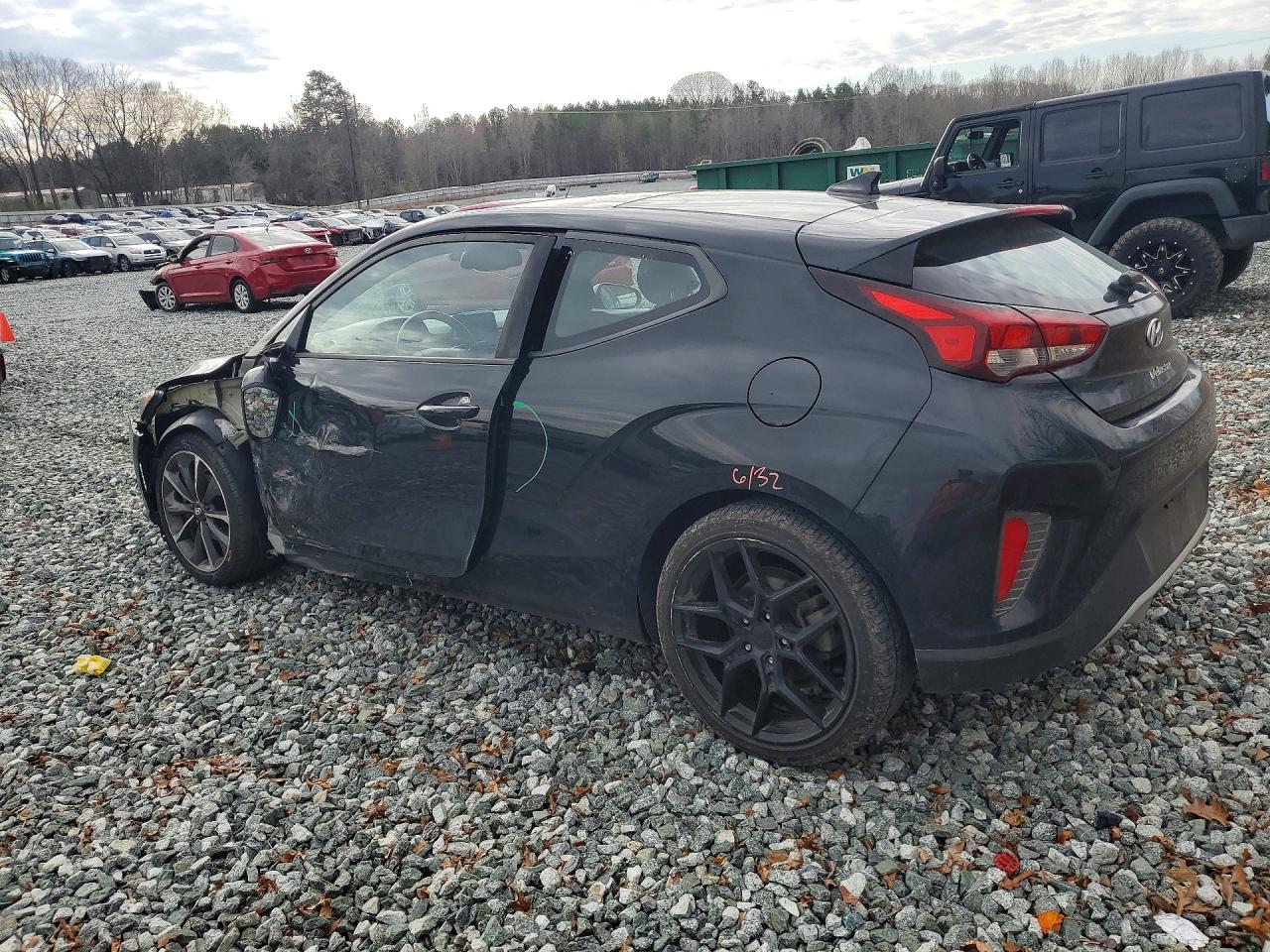 2019 HYUNDAI VELOSTER 2.0L PREMIUM photo 4