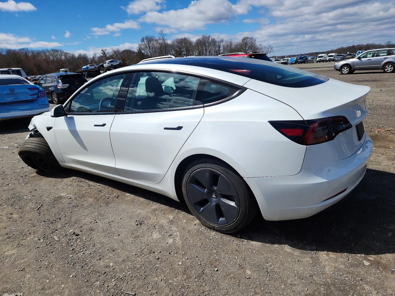 2023 TESLA MODEL 3 photo 2