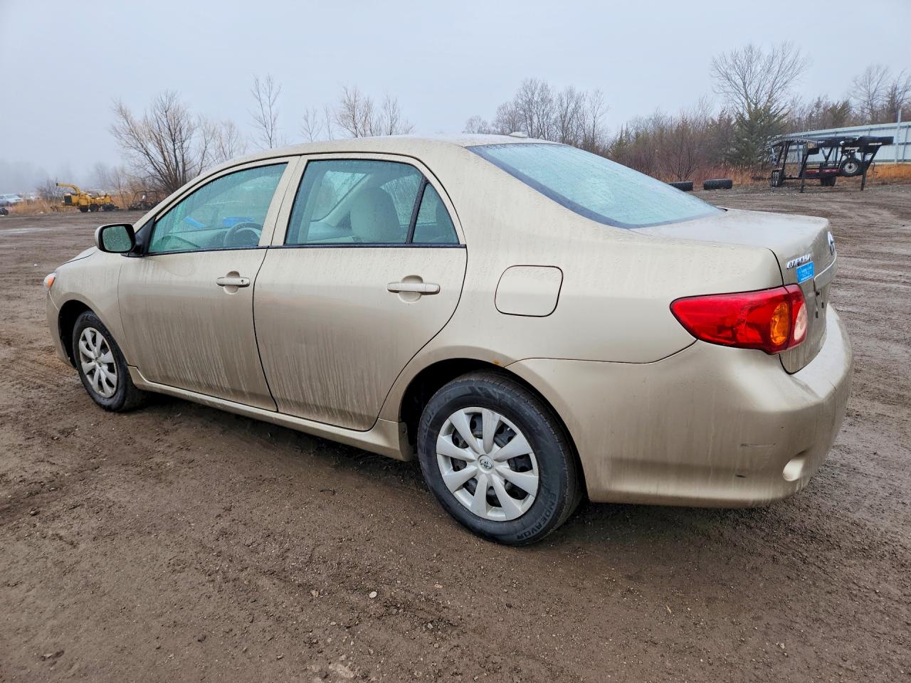 2009 TOYOTA COROLLA LE photo 2