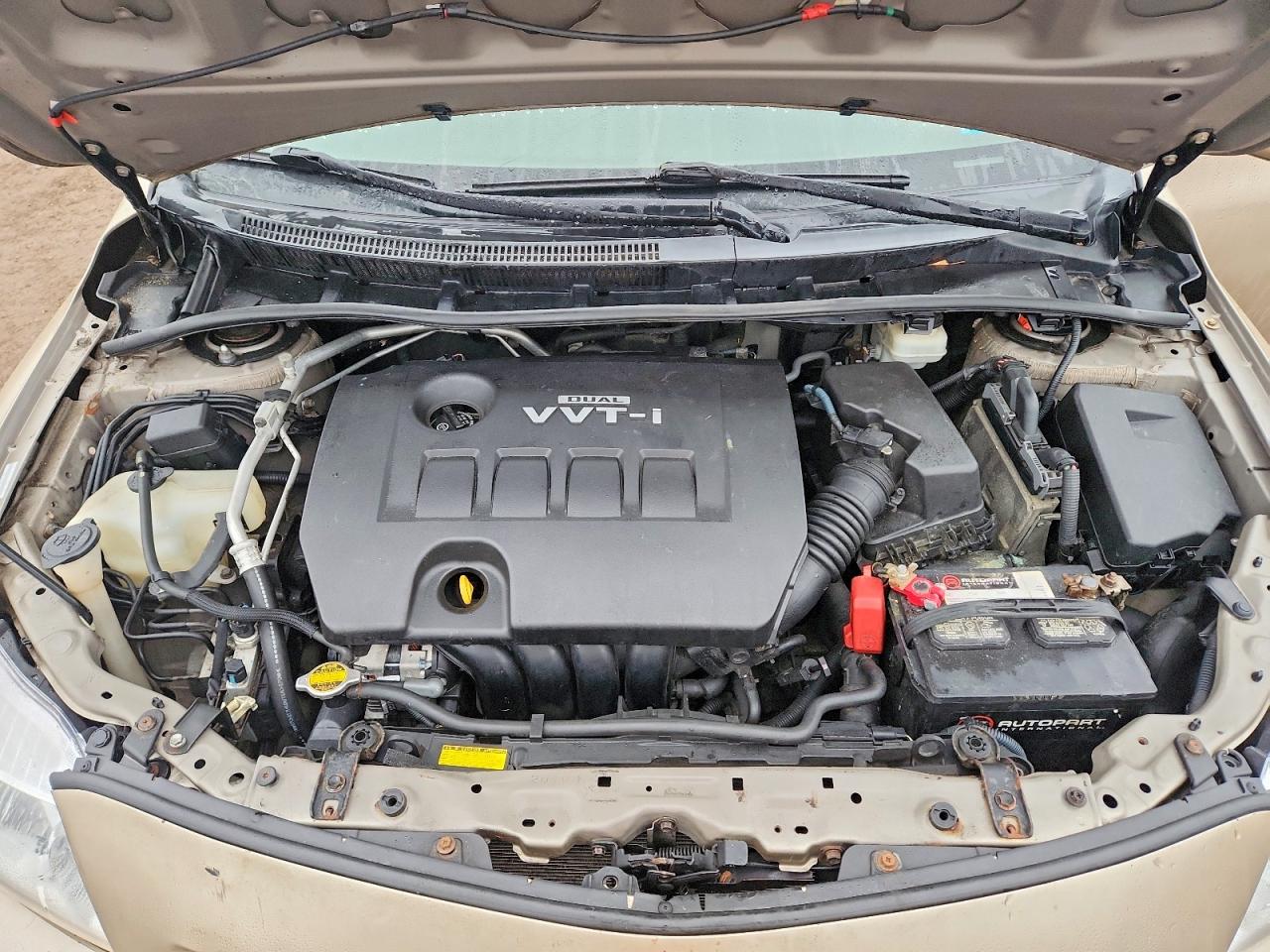 2009 TOYOTA COROLLA LE photo 11