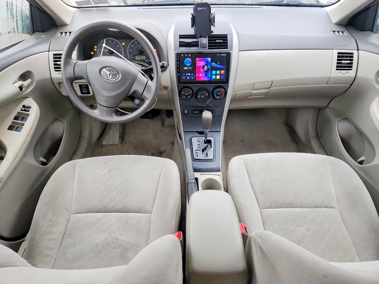 2009 TOYOTA COROLLA LE photo 8