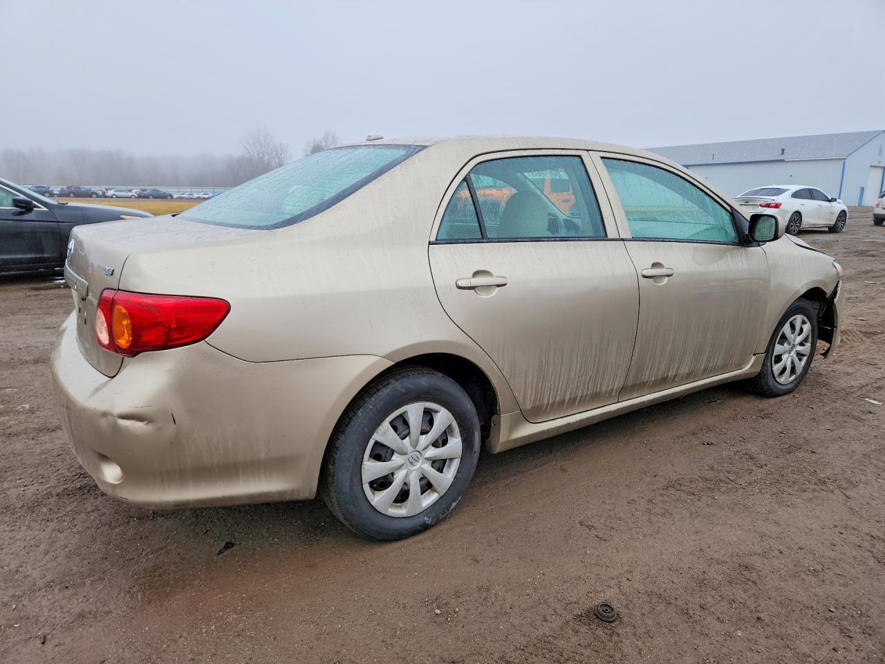 2009 TOYOTA COROLLA LE photo 3