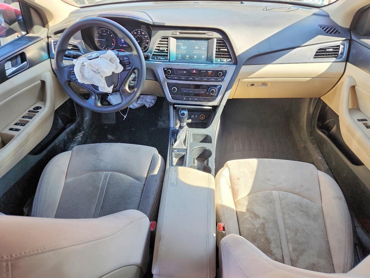 2017 HYUNDAI SONATA SPORT photo 22