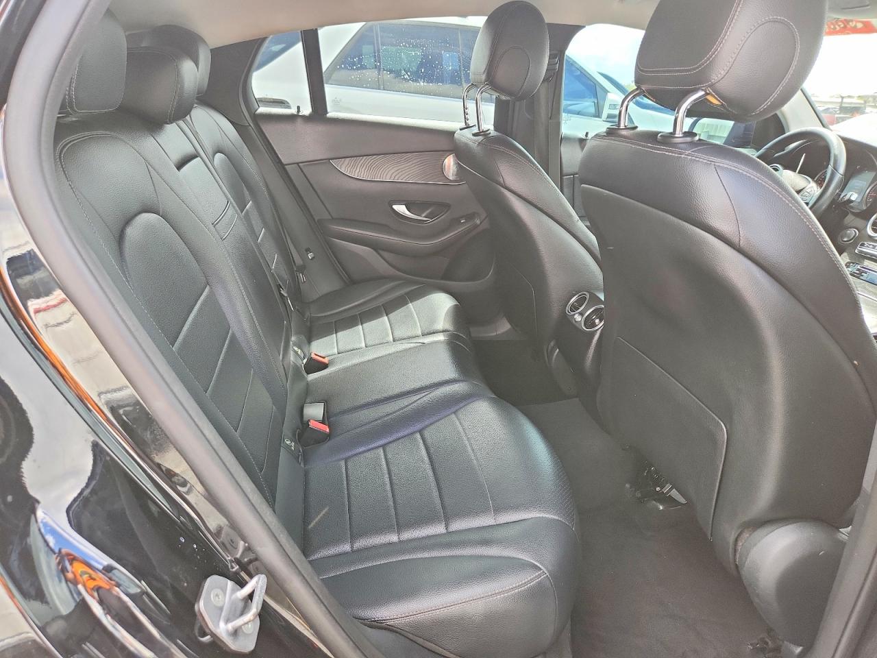2017 MERCEDES-BENZ GLC COUPE 300 4MATIC photo 21