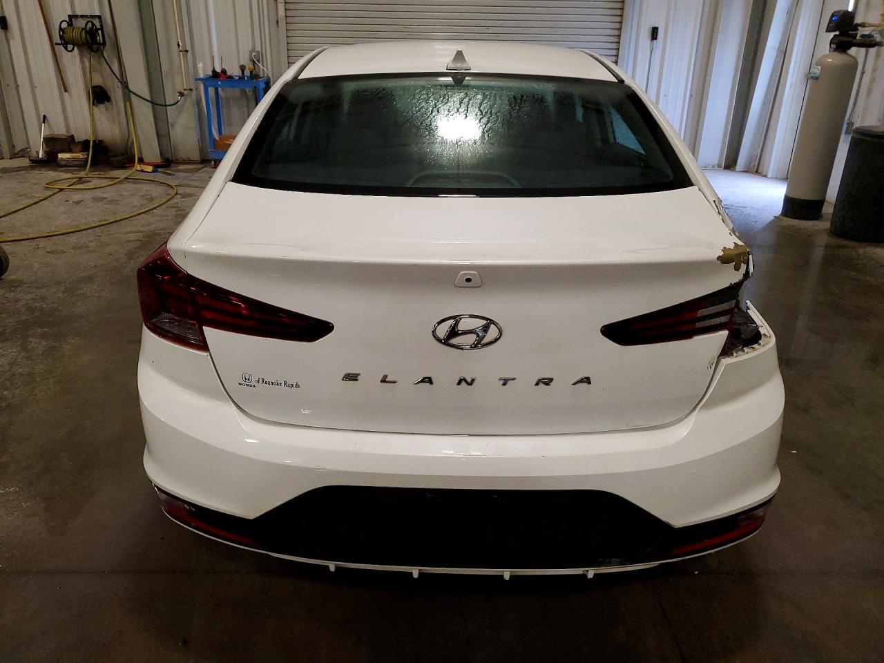 2020 HYUNDAI ELANTRA SEL photo 11