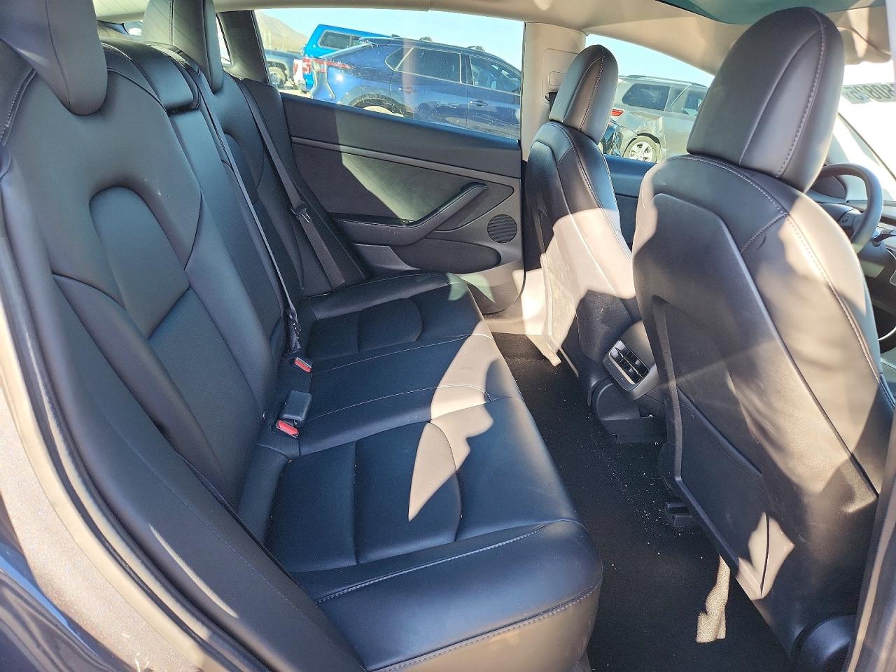 2022 TESLA MODEL 3 photo 28